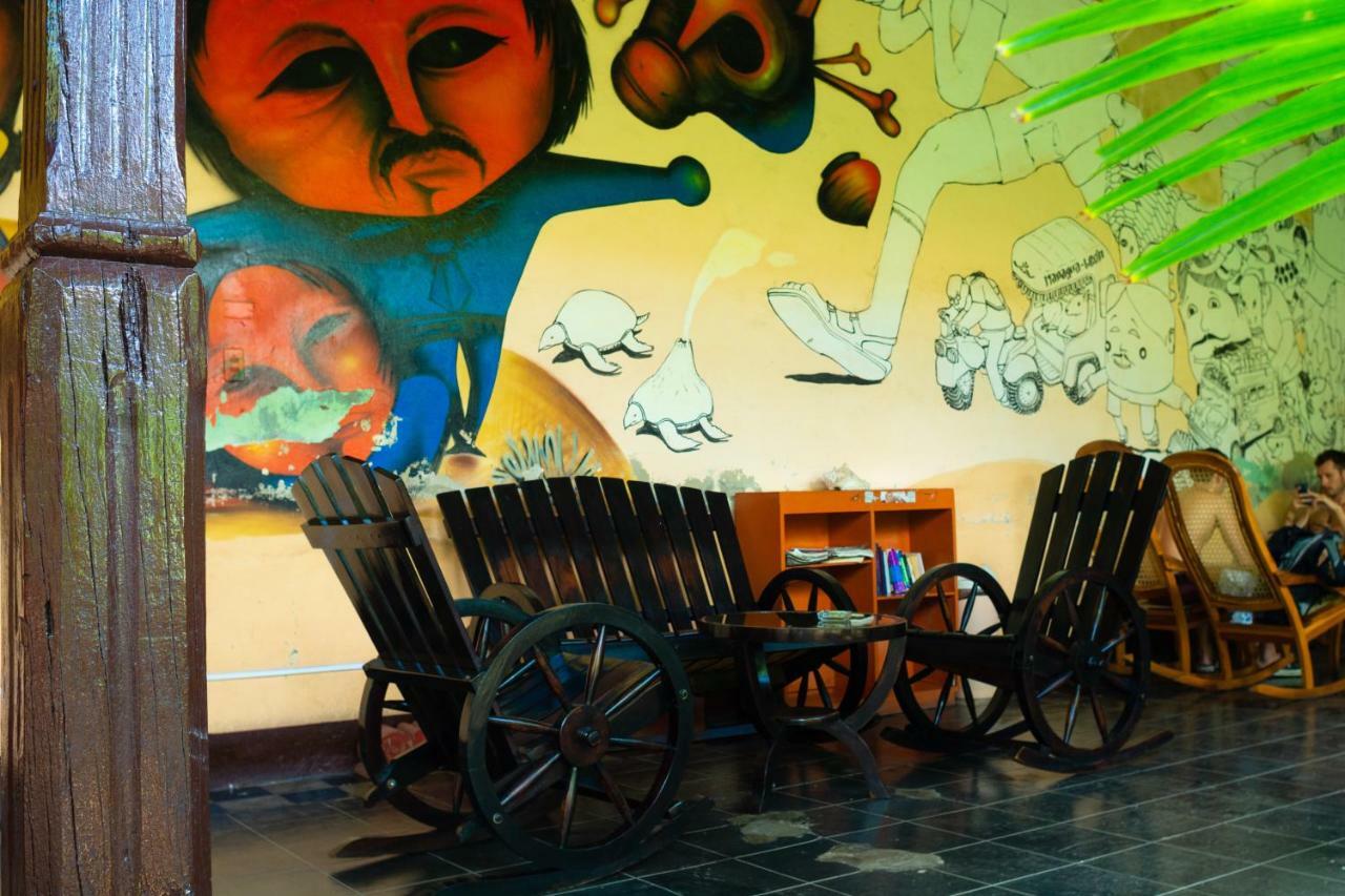 Hostal Lazybones León 外观 照片