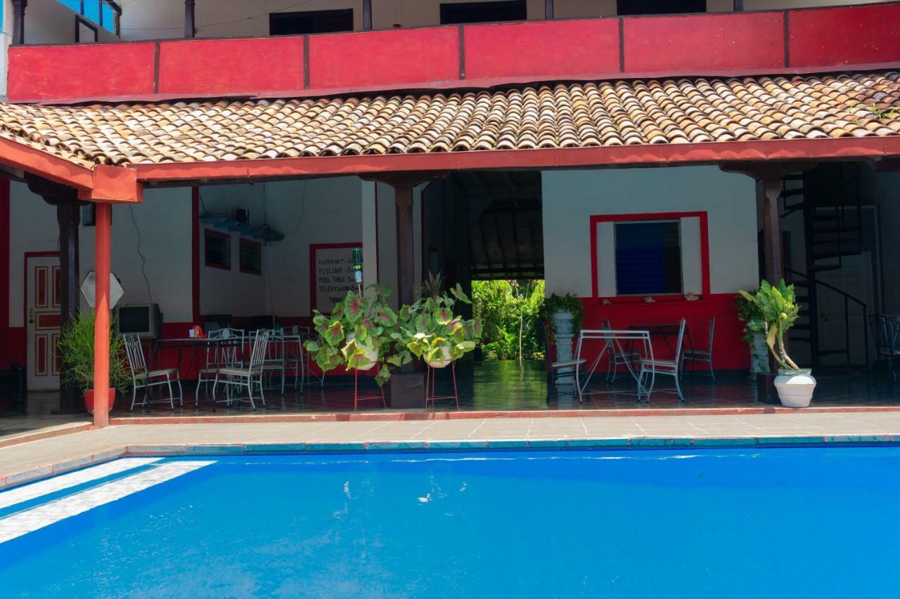 Hostal Lazybones León 外观 照片